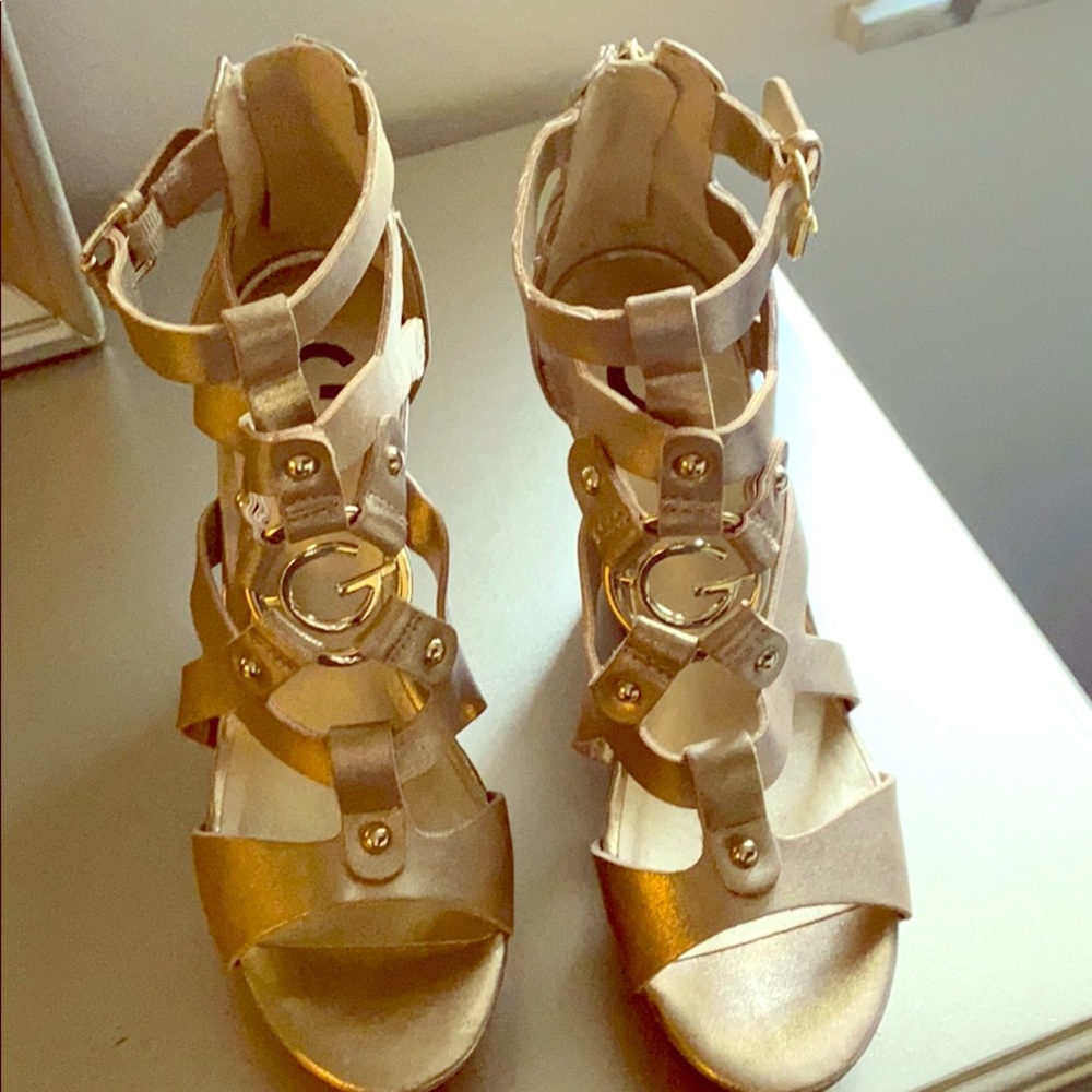 G by Guess Dodge Open Toe Casual Platform Sandals